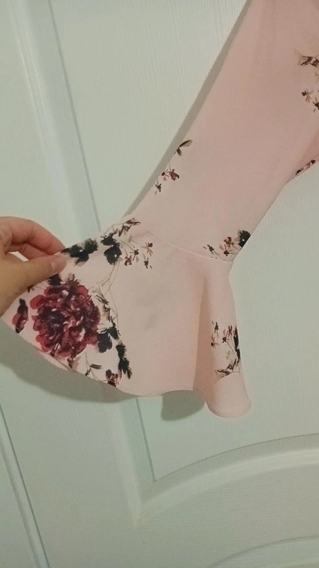 Düğmeli Pembe Çiçekli Bohem Uzun Elbise - Görsel 2