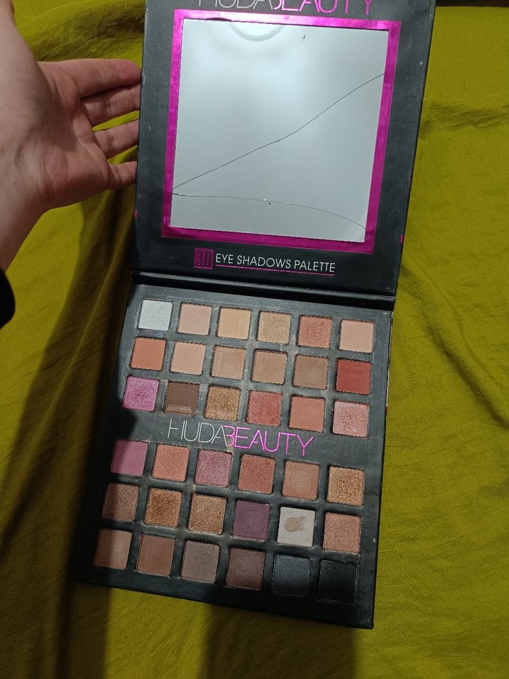 Huda Beauty 36lı Göz Farı Paleti - Görsel 3