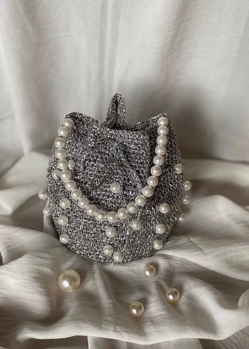 Zara İnci Detaylı Silver Örgü Kadın Çanta