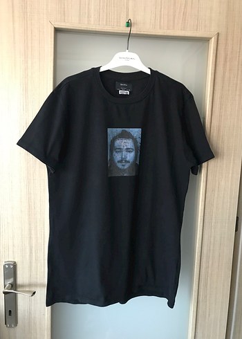 Siyah Baskılı Erkek Tişört Bershka