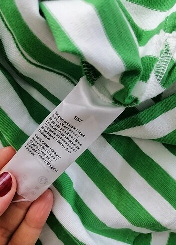 s Beden Orjinal Lacoste çizgili kadın elbise.