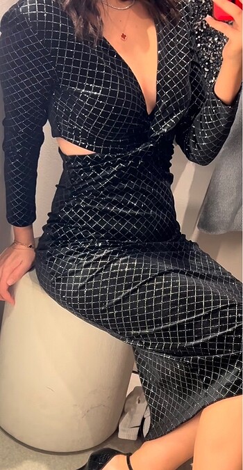 Zara Zara kadife elbise