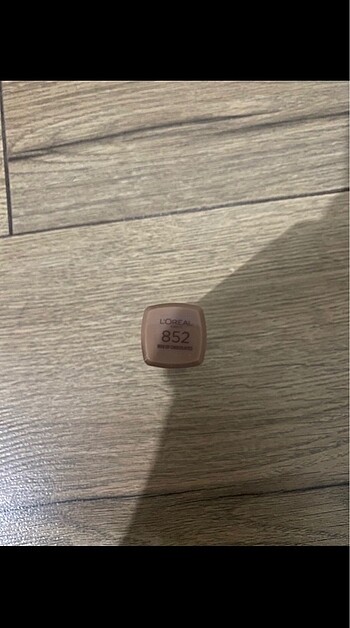 Beden Loreal Paris likit ruj
