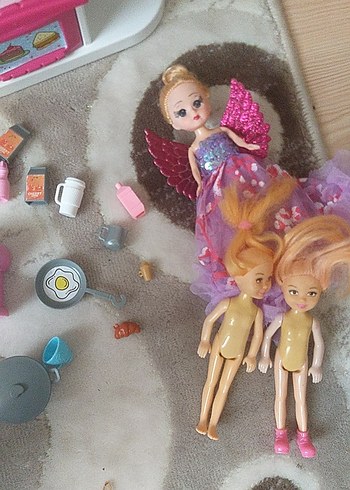 Pastel Pembe Oyuncak Mutfak Seti ve Bebekler - Görsel 6