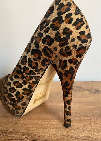 Leopar Desenli Yüksek Topuklu Stiletto - Görsel 2