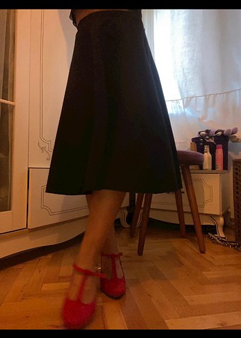 36 Beden Siyah V Yakalı Mini Bluz