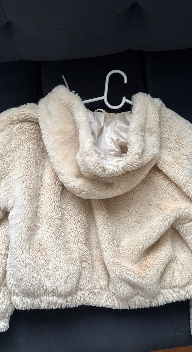 Krem Kapüşonlu Kadın Peluş Ceket - Görsel 3