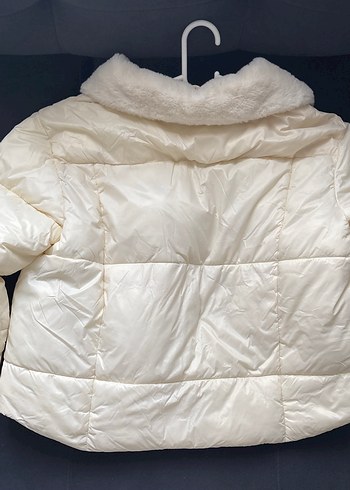 Beyaz Kürklü Kadın Kışlık Mont - Görsel 3