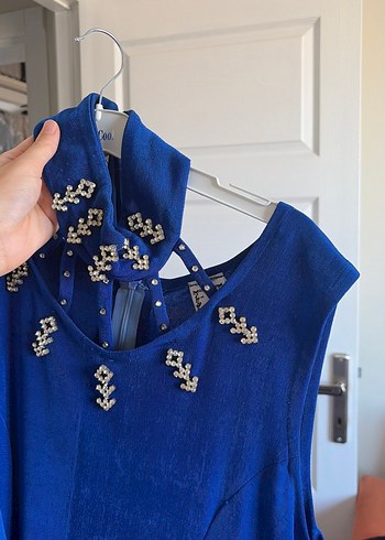 Mavi İşlemeli Uzun Drapeli Kadın Abiye - Görsel 4