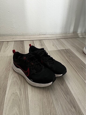 41 Beden ORJİNAL NIKE DOWNSHIFTER 13