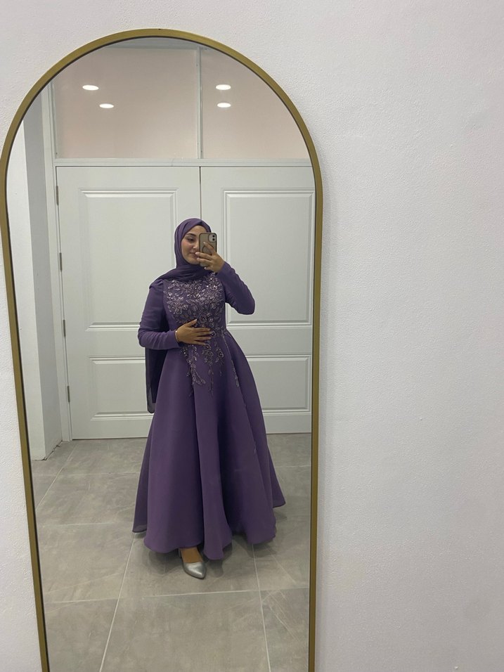 Uzun Mor Tesettür Abiye Elbise - Görsel 2