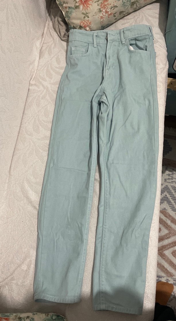 Turkuaz Renkli Rahat Kesim Kadın Mom Jean - Görsel 2