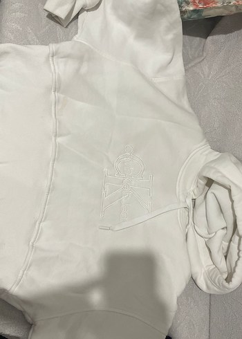 Calvin Klein Beyaz Kolsuz Sweatshirt