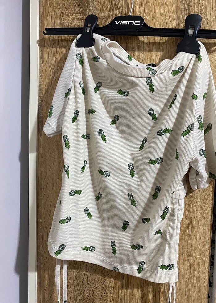 Beyaz ananas desenli tişört üst - Görsel 2