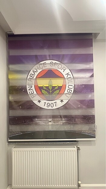 İki tane spor perde. Özel baskı - Görsel 3