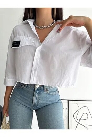 Crop armalı oversize gömlek