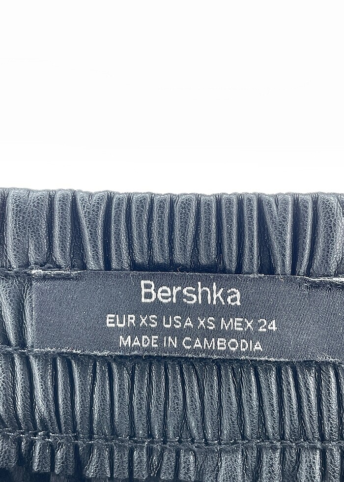 Bershka Düz Kesim %70 İndirimli. - Görsel 4