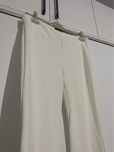 Diğer Beyaz Pantolon
