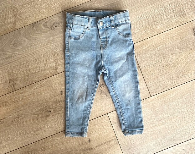 9-12 Ay Beden Primark kız bebek jeans