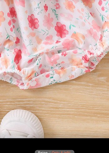 Beyaz Çiçek Desenli Örgü Kız Bebek Tulum - Görsel 4