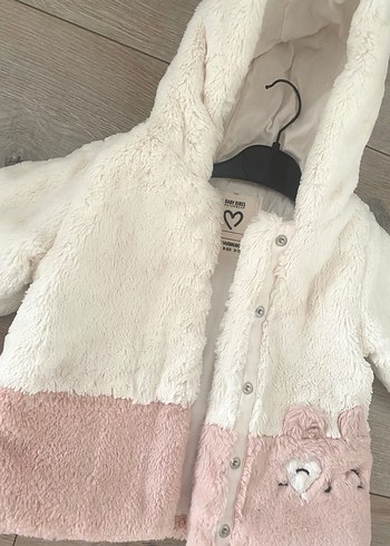 Kapüşonlu Beyaz ve Pembe Kız Çocuk Peluş Ceket - Görsel 5