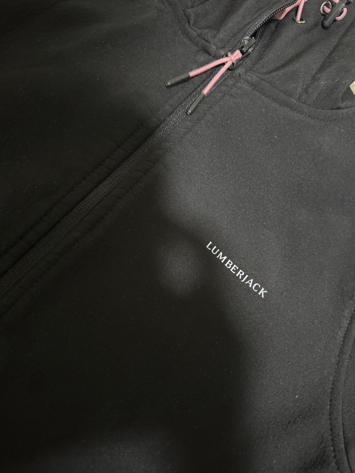 Siyah Kapüşonlu Fermuarlı Kadın Ceket LUMBERJACK - Görsel 4