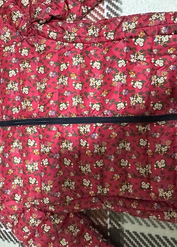 Fermuarlı Kırmızı Çiçek Desenli Kadın Ceketi - Görsel 4