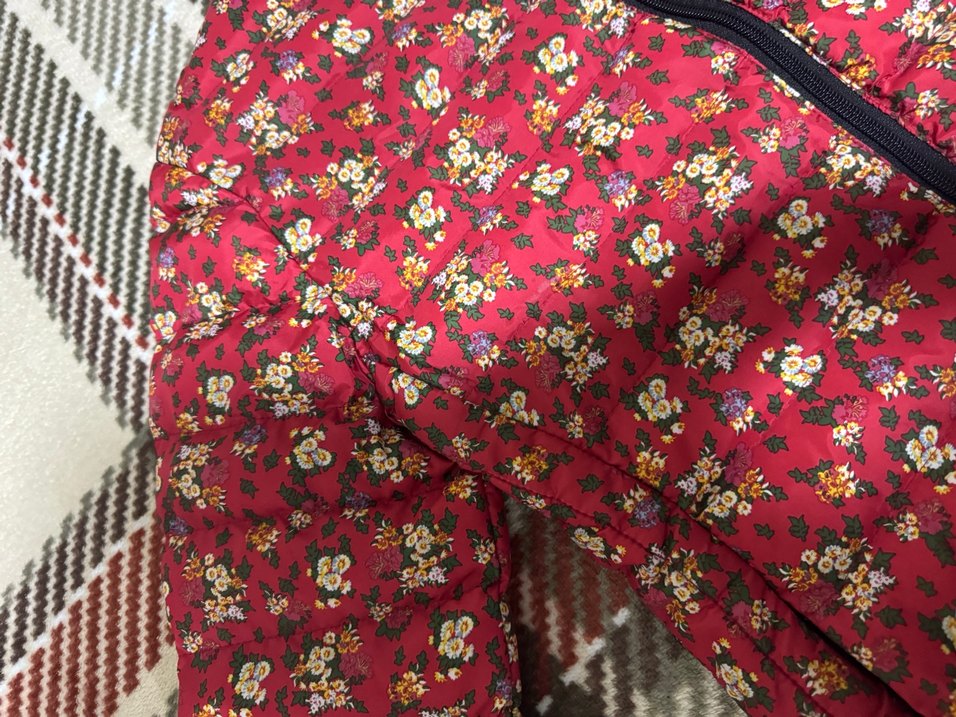 Fermuarlı Kırmızı Çiçek Desenli Kadın Ceketi - Görsel 5