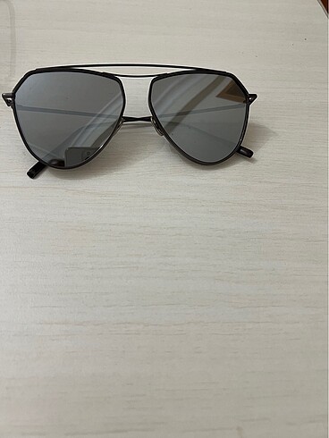 Beden Opticity marka damla model güneş gözlüğü