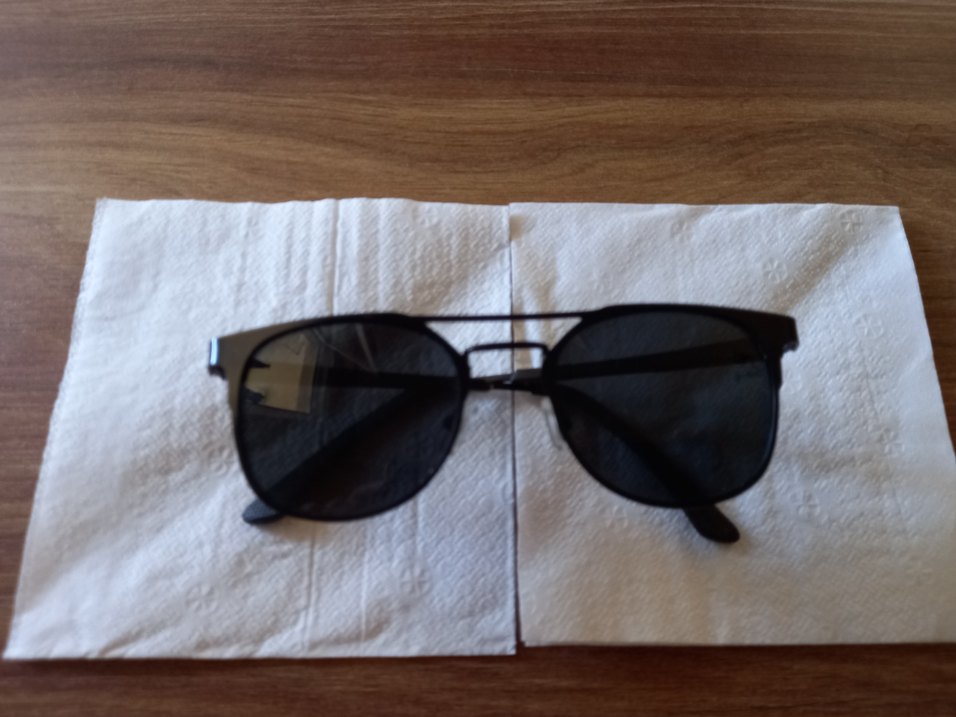 Siyah Minimalist Unisex Güneş Gözlüğü - Görsel 3