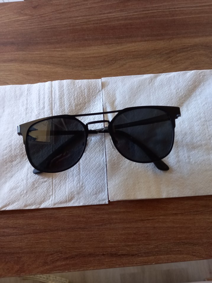 Siyah Minimalist Unisex Güneş Gözlüğü - Görsel 2