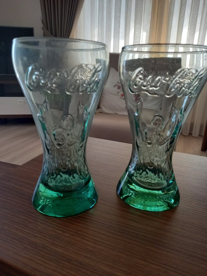 Parlak Yeşil Almanya Temalı Bardaklar 2li satista - Görsel 4