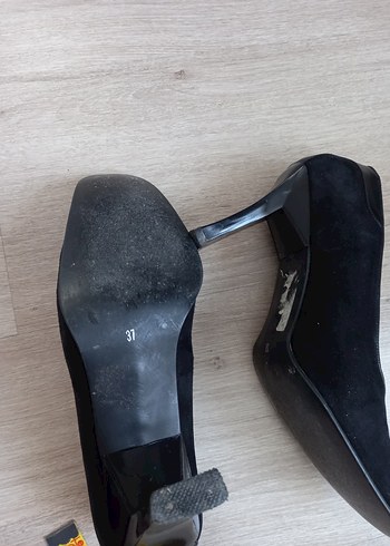 Siyah Süet Kare Burunlu Kadın Topuklu Ayakkabı - Görsel 6