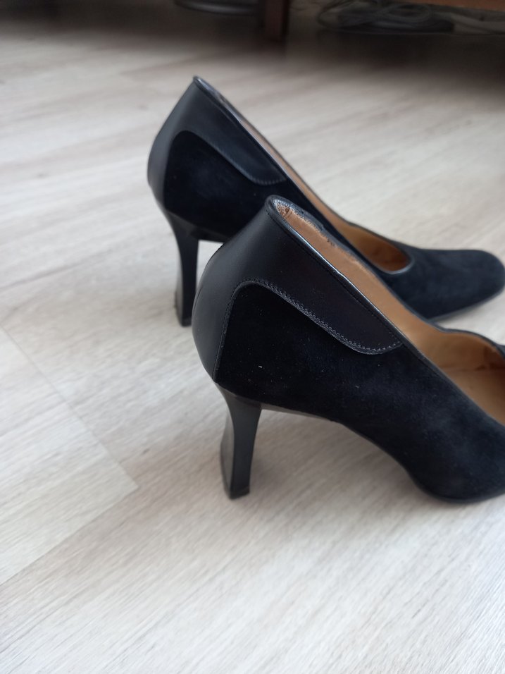 Siyah Süet Kare Burunlu Kadın Topuklu Ayakkabı - Görsel 2