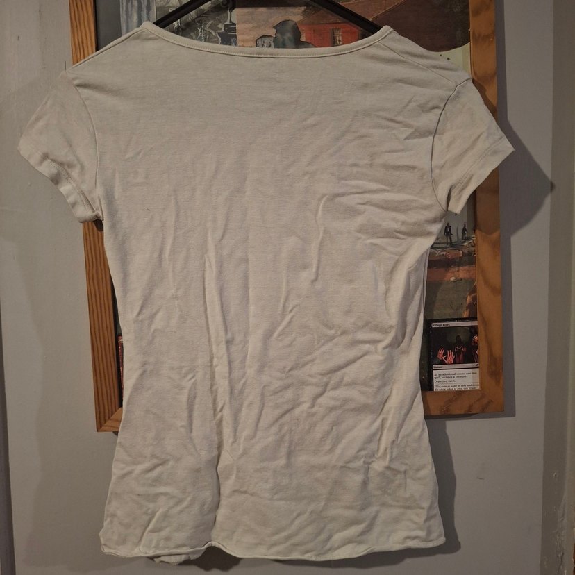 Dantel Detaylı Bej V Yaka Kısa Kollu Bluz - Görsel 3