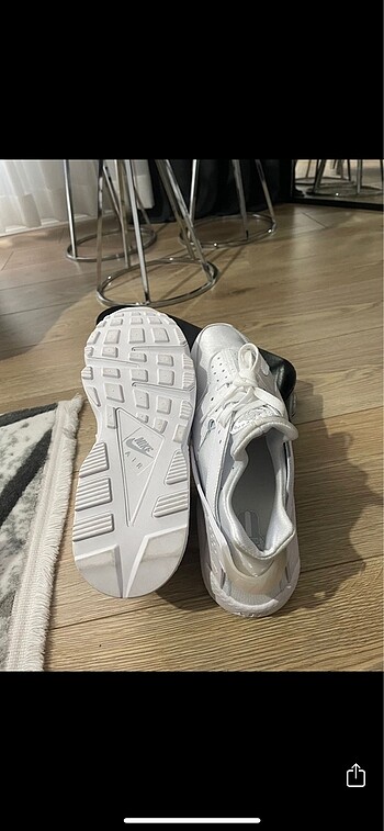 41 Beden NİKE HUARACHE KADIN AYAKKABI