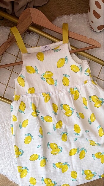 18-24 Ay Beden Zara limon desenli elbise