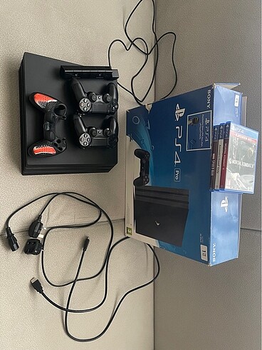 Ps4 pro 3 kol 3 oyun 1 tb