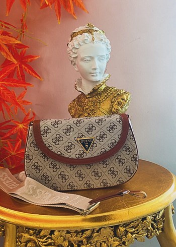 Guess Baskılı Kahverengi Kadın Çanta