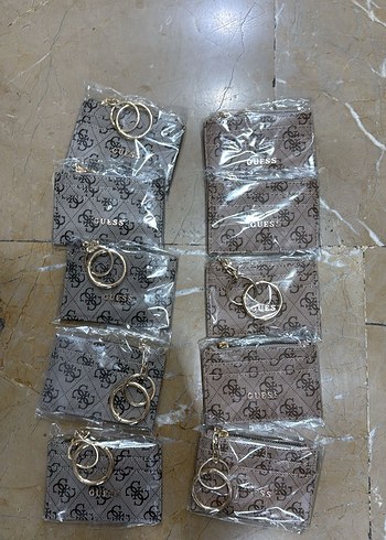 Guess Guess Gri Baskılı Fermuarlı Kartlık