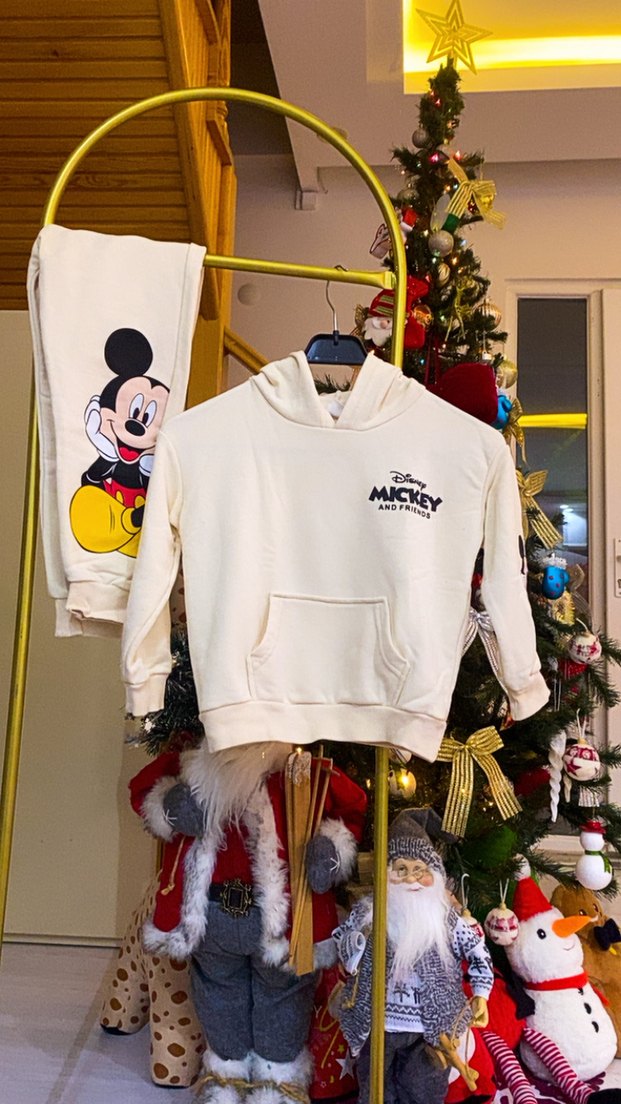 ZARA Walt Disney Eşofman Takımı - Görsel 3