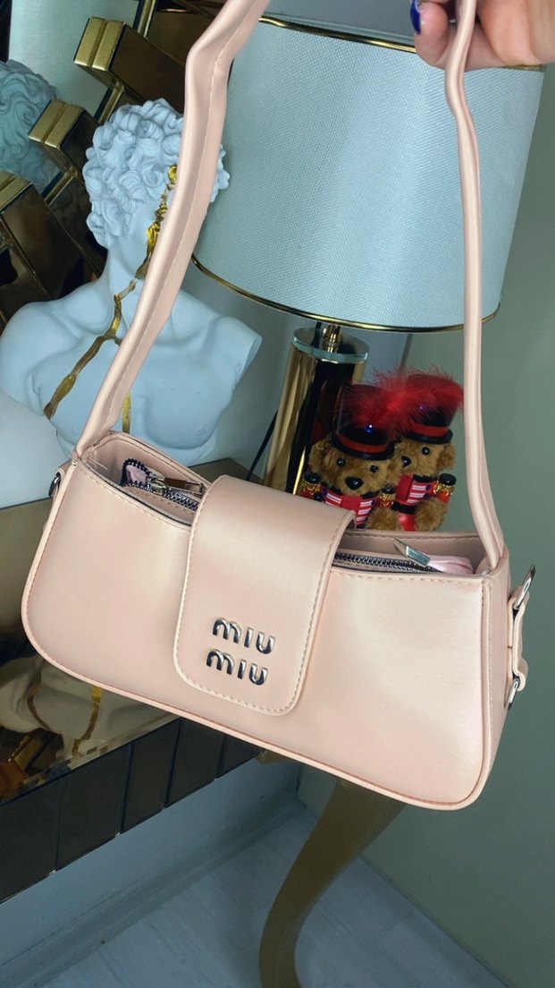 MİU MİU Bag - Görsel 3