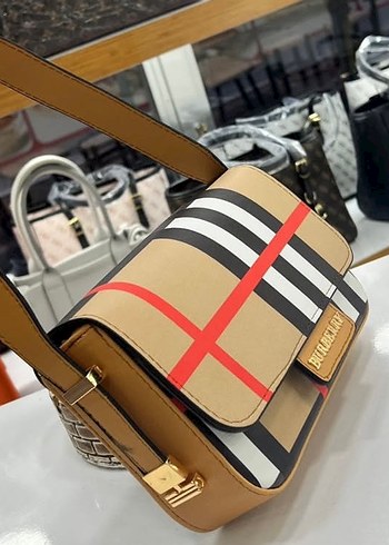 BURBERRY Çanta
