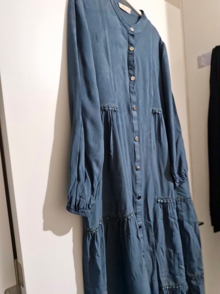 Nakışlı Düğmeli Uzun Kot Elbise - Görsel 3