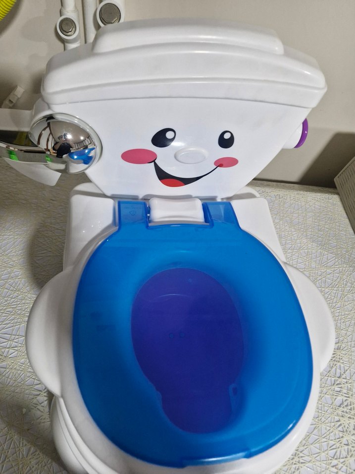 fisher price eğlenceli eğitici tuvalet - Görsel 2