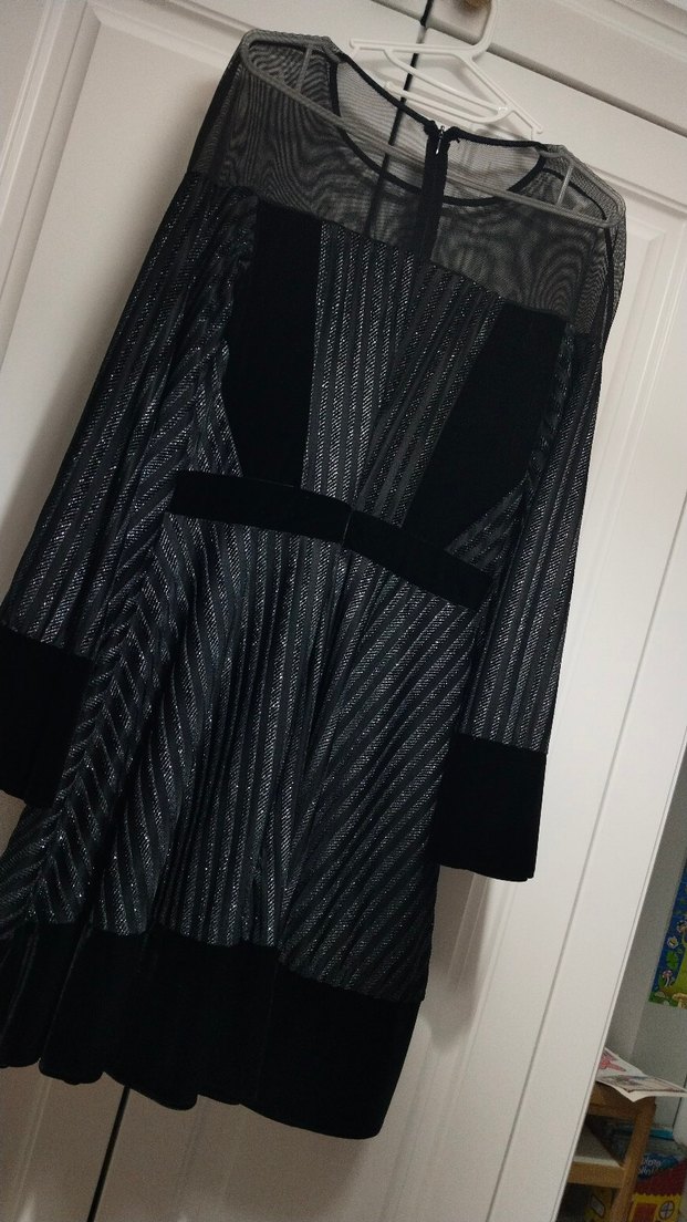 Siyah Dizüstü Abiye Elbise - Görsel 4