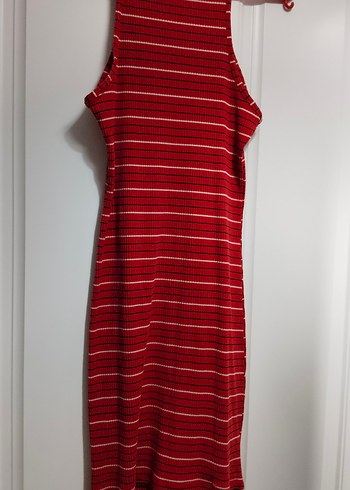 Kırmızı Çizgili Askılı Elbise - Görsel 4