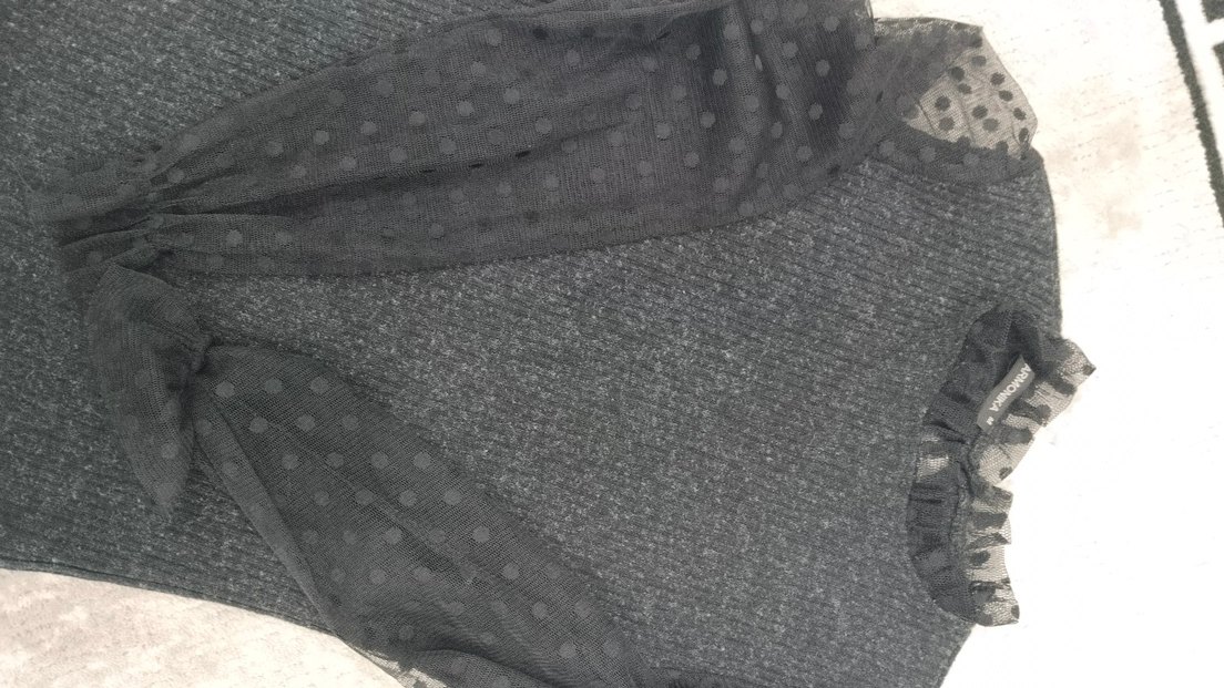 Siyah Puantiyeli Triko Balıkçı Yaka Bluz - Görsel 4