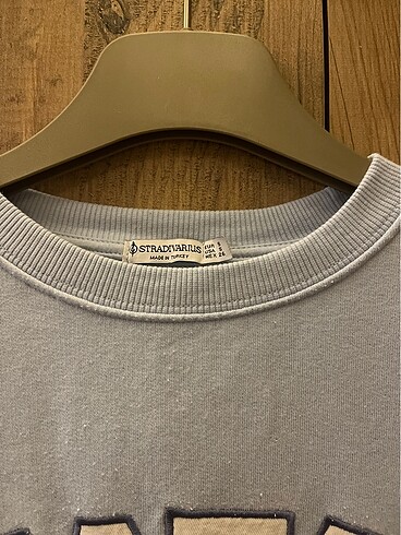 Stradivarius Sweatshirt