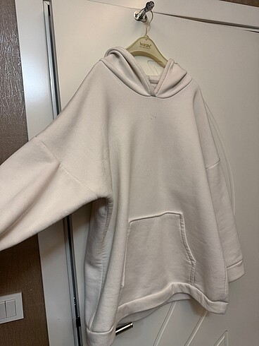 KAPÜŞONLU ÜÇ İPLİK SWEAT